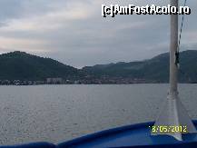 [P33] O, se vede Orşova - s-a terminat croaziera noastră » foto by Lumis66
 - 
<span class="allrVoted glyphicon glyphicon-heart hidden" id="av409982"></span>
<a class="m-l-10 hidden" id="sv409982" onclick="voting_Foto_DelVot(,409982,3894)" role="button">șterge vot <span class="glyphicon glyphicon-remove"></span></a>
<a id="v9409982" class=" c-red"  onclick="voting_Foto_SetVot(409982)" role="button"><span class="glyphicon glyphicon-heart-empty"></span> <b>LIKE</b> = Votează poza</a> <img class="hidden"  id="f409982W9" src="/imagini/loader.gif" border="0" /><span class="AjErrMes hidden" id="e409982ErM"></span>