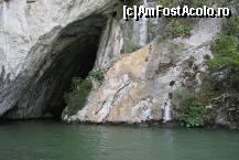[P16] Intrarea în Peștera Ponicova » foto by ariciu*
 - 
<span class="allrVoted glyphicon glyphicon-heart hidden" id="av480745"></span>
<a class="m-l-10 hidden" id="sv480745" onclick="voting_Foto_DelVot(,480745,3894)" role="button">șterge vot <span class="glyphicon glyphicon-remove"></span></a>
<a id="v9480745" class=" c-red"  onclick="voting_Foto_SetVot(480745)" role="button"><span class="glyphicon glyphicon-heart-empty"></span> <b>LIKE</b> = Votează poza</a> <img class="hidden"  id="f480745W9" src="/imagini/loader.gif" border="0" /><span class="AjErrMes hidden" id="e480745ErM"></span>