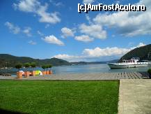 [P31] Din nou, ca pentru final, pe pontonul Pensiunii Septembrie, o fotografie care arată o mare parte din frumusețea zonei.  » foto by ariciu*
 - 
<span class="allrVoted glyphicon glyphicon-heart hidden" id="av480760"></span>
<a class="m-l-10 hidden" id="sv480760" onclick="voting_Foto_DelVot(,480760,3894)" role="button">șterge vot <span class="glyphicon glyphicon-remove"></span></a>
<a id="v9480760" class=" c-red"  onclick="voting_Foto_SetVot(480760)" role="button"><span class="glyphicon glyphicon-heart-empty"></span> <b>LIKE</b> = Votează poza</a> <img class="hidden"  id="f480760W9" src="/imagini/loader.gif" border="0" /><span class="AjErrMes hidden" id="e480760ErM"></span>