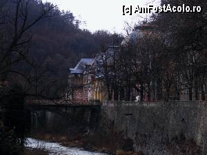 [P03] Herculane - vedere din Centrul Vechi » foto by makuy*
 - 
<span class="allrVoted glyphicon glyphicon-heart hidden" id="av416423"></span>
<a class="m-l-10 hidden" id="sv416423" onclick="voting_Foto_DelVot(,416423,3894)" role="button">șterge vot <span class="glyphicon glyphicon-remove"></span></a>
<a id="v9416423" class=" c-red"  onclick="voting_Foto_SetVot(416423)" role="button"><span class="glyphicon glyphicon-heart-empty"></span> <b>LIKE</b> = Votează poza</a> <img class="hidden"  id="f416423W9" src="/imagini/loader.gif" border="0" /><span class="AjErrMes hidden" id="e416423ErM"></span>