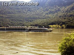 [P11] Vas de pasageri fotografiat la Viaductul Mraconia.  » foto by Carmen Ion
 - 
<span class="allrVoted glyphicon glyphicon-heart hidden" id="av815837"></span>
<a class="m-l-10 hidden" id="sv815837" onclick="voting_Foto_DelVot(,815837,3894)" role="button">șterge vot <span class="glyphicon glyphicon-remove"></span></a>
<a id="v9815837" class=" c-red"  onclick="voting_Foto_SetVot(815837)" role="button"><span class="glyphicon glyphicon-heart-empty"></span> <b>LIKE</b> = Votează poza</a> <img class="hidden"  id="f815837W9" src="/imagini/loader.gif" border="0" /><span class="AjErrMes hidden" id="e815837ErM"></span>