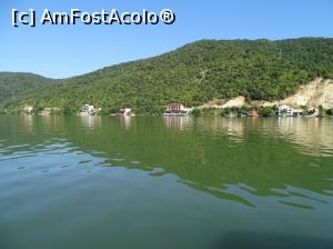 [P04] Cazanele Dunării - Eșelnița, zona dinspre Dubova » foto by Cris
 - 
<span class="allrVoted glyphicon glyphicon-heart hidden" id="av845567"></span>
<a class="m-l-10 hidden" id="sv845567" onclick="voting_Foto_DelVot(,845567,3894)" role="button">șterge vot <span class="glyphicon glyphicon-remove"></span></a>
<a id="v9845567" class=" c-red"  onclick="voting_Foto_SetVot(845567)" role="button"><span class="glyphicon glyphicon-heart-empty"></span> <b>LIKE</b> = Votează poza</a> <img class="hidden"  id="f845567W9" src="/imagini/loader.gif" border="0" /><span class="AjErrMes hidden" id="e845567ErM"></span>