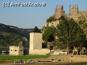 [P47] Cetatea din Golubac, Serbia. Cei care merg vara asta vor fi norocoși, probabil se vor încheia lucrările » foto by Cris
 - 
<span class="allrVoted glyphicon glyphicon-heart hidden" id="av845610"></span>
<a class="m-l-10 hidden" id="sv845610" onclick="voting_Foto_DelVot(,845610,3894)" role="button">șterge vot <span class="glyphicon glyphicon-remove"></span></a>
<a id="v9845610" class=" c-red"  onclick="voting_Foto_SetVot(845610)" role="button"><span class="glyphicon glyphicon-heart-empty"></span> <b>LIKE</b> = Votează poza</a> <img class="hidden"  id="f845610W9" src="/imagini/loader.gif" border="0" /><span class="AjErrMes hidden" id="e845610ErM"></span>