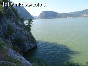 [P62] Cazanele Dunării - plimbare pe uscat » foto by Cris
 - 
<span class="allrVoted glyphicon glyphicon-heart hidden" id="av845625"></span>
<a class="m-l-10 hidden" id="sv845625" onclick="voting_Foto_DelVot(,845625,3894)" role="button">șterge vot <span class="glyphicon glyphicon-remove"></span></a>
<a id="v9845625" class=" c-red"  onclick="voting_Foto_SetVot(845625)" role="button"><span class="glyphicon glyphicon-heart-empty"></span> <b>LIKE</b> = Votează poza</a> <img class="hidden"  id="f845625W9" src="/imagini/loader.gif" border="0" /><span class="AjErrMes hidden" id="e845625ErM"></span>