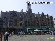 [P04] Bruges - Belgia - Grosse Markt. » foto by popescu.borsa*
 - 
<span class="allrVoted glyphicon glyphicon-heart hidden" id="av159051"></span>
<a class="m-l-10 hidden" id="sv159051" onclick="voting_Foto_DelVot(,159051,3901)" role="button">șterge vot <span class="glyphicon glyphicon-remove"></span></a>
<a id="v9159051" class=" c-red"  onclick="voting_Foto_SetVot(159051)" role="button"><span class="glyphicon glyphicon-heart-empty"></span> <b>LIKE</b> = Votează poza</a> <img class="hidden"  id="f159051W9" src="/imagini/loader.gif" border="0" /><span class="AjErrMes hidden" id="e159051ErM"></span>