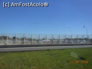 [P05] Calais - Tabăra de emigranți, "Jungla de la Calais" văzută din autocar. » foto by iulianic
 - 
<span class="allrVoted glyphicon glyphicon-heart hidden" id="av1201266"></span>
<a class="m-l-10 hidden" id="sv1201266" onclick="voting_Foto_DelVot(,1201266,3901)" role="button">șterge vot <span class="glyphicon glyphicon-remove"></span></a>
<a id="v91201266" class=" c-red"  onclick="voting_Foto_SetVot(1201266)" role="button"><span class="glyphicon glyphicon-heart-empty"></span> <b>LIKE</b> = Votează poza</a> <img class="hidden"  id="f1201266W9" src="/imagini/loader.gif" border="0" /><span class="AjErrMes hidden" id="e1201266ErM"></span>