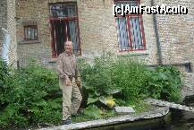 [P08] Un localnic din Brugge, ne saluta vesel si zambitor » foto by ileanaxperta*
 - 
<span class="allrVoted glyphicon glyphicon-heart hidden" id="av166266"></span>
<a class="m-l-10 hidden" id="sv166266" onclick="voting_Foto_DelVot(,166266,3901)" role="button">șterge vot <span class="glyphicon glyphicon-remove"></span></a>
<a id="v9166266" class=" c-red"  onclick="voting_Foto_SetVot(166266)" role="button"><span class="glyphicon glyphicon-heart-empty"></span> <b>LIKE</b> = Votează poza</a> <img class="hidden"  id="f166266W9" src="/imagini/loader.gif" border="0" /><span class="AjErrMes hidden" id="e166266ErM"></span>