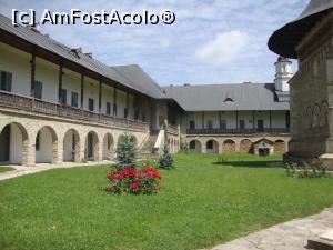 [P11] Mănăstirea Neamț - un loc încărcat de istorie și de spiritualitate.  » foto by Floryn81
 - 
<span class="allrVoted glyphicon glyphicon-heart hidden" id="av764504"></span>
<a class="m-l-10 hidden" id="sv764504" onclick="voting_Foto_DelVot(,764504,3917)" role="button">șterge vot <span class="glyphicon glyphicon-remove"></span></a>
<a id="v9764504" class=" c-red"  onclick="voting_Foto_SetVot(764504)" role="button"><span class="glyphicon glyphicon-heart-empty"></span> <b>LIKE</b> = Votează poza</a> <img class="hidden"  id="f764504W9" src="/imagini/loader.gif" border="0" /><span class="AjErrMes hidden" id="e764504ErM"></span>