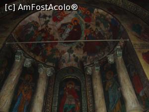 [P36] Biserica ”Sfântul Gheorghe” de la mănăstirea Neamț - pictură și arhitectură interioară.  » foto by Floryn81
 - 
<span class="allrVoted glyphicon glyphicon-heart hidden" id="av764539"></span>
<a class="m-l-10 hidden" id="sv764539" onclick="voting_Foto_DelVot(,764539,3917)" role="button">șterge vot <span class="glyphicon glyphicon-remove"></span></a>
<a id="v9764539" class=" c-red"  onclick="voting_Foto_SetVot(764539)" role="button"><span class="glyphicon glyphicon-heart-empty"></span> <b>LIKE</b> = Votează poza</a> <img class="hidden"  id="f764539W9" src="/imagini/loader.gif" border="0" /><span class="AjErrMes hidden" id="e764539ErM"></span>