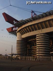 [P04] San Siro, latura din stanga, la apus de soare » foto by sunflower
 - 
<span class="allrVoted glyphicon glyphicon-heart hidden" id="av303805"></span>
<a class="m-l-10 hidden" id="sv303805" onclick="voting_Foto_DelVot(,303805,3925)" role="button">șterge vot <span class="glyphicon glyphicon-remove"></span></a>
<a id="v9303805" class=" c-red"  onclick="voting_Foto_SetVot(303805)" role="button"><span class="glyphicon glyphicon-heart-empty"></span> <b>LIKE</b> = Votează poza</a> <img class="hidden"  id="f303805W9" src="/imagini/loader.gif" border="0" /><span class="AjErrMes hidden" id="e303805ErM"></span>