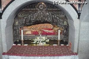 [P01] cripta di basilica San Ambrogio » foto by maria.enescu
 - 
<span class="allrVoted glyphicon glyphicon-heart hidden" id="av526869"></span>
<a class="m-l-10 hidden" id="sv526869" onclick="voting_Foto_DelVot(,526869,3925)" role="button">șterge vot <span class="glyphicon glyphicon-remove"></span></a>
<a id="v9526869" class=" c-red"  onclick="voting_Foto_SetVot(526869)" role="button"><span class="glyphicon glyphicon-heart-empty"></span> <b>LIKE</b> = Votează poza</a> <img class="hidden"  id="f526869W9" src="/imagini/loader.gif" border="0" /><span class="AjErrMes hidden" id="e526869ErM"></span>