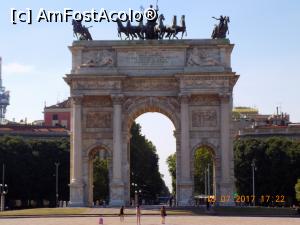 [P16] L’Arco della Pace » foto by mariusand77
 - 
<span class="allrVoted glyphicon glyphicon-heart hidden" id="av915070"></span>
<a class="m-l-10 hidden" id="sv915070" onclick="voting_Foto_DelVot(,915070,3925)" role="button">șterge vot <span class="glyphicon glyphicon-remove"></span></a>
<a id="v9915070" class=" c-red"  onclick="voting_Foto_SetVot(915070)" role="button"><span class="glyphicon glyphicon-heart-empty"></span> <b>LIKE</b> = Votează poza</a> <img class="hidden"  id="f915070W9" src="/imagini/loader.gif" border="0" /><span class="AjErrMes hidden" id="e915070ErM"></span>