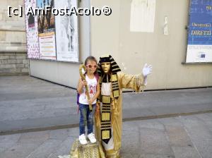 [P17] prin oras » foto by mariusand77
 - 
<span class="allrVoted glyphicon glyphicon-heart hidden" id="av915071"></span>
<a class="m-l-10 hidden" id="sv915071" onclick="voting_Foto_DelVot(,915071,3925)" role="button">șterge vot <span class="glyphicon glyphicon-remove"></span></a>
<a id="v9915071" class=" c-red"  onclick="voting_Foto_SetVot(915071)" role="button"><span class="glyphicon glyphicon-heart-empty"></span> <b>LIKE</b> = Votează poza</a> <img class="hidden"  id="f915071W9" src="/imagini/loader.gif" border="0" /><span class="AjErrMes hidden" id="e915071ErM"></span>