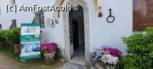 [P32] Anacapri, intrarea în Villa San Michele » foto by irinad
 - 
<span class="allrVoted glyphicon glyphicon-heart hidden" id="av1535969"></span>
<a class="m-l-10 hidden" id="sv1535969" onclick="voting_Foto_DelVot(,1535969,3926)" role="button">șterge vot <span class="glyphicon glyphicon-remove"></span></a>
<a id="v91535969" class=" c-red"  onclick="voting_Foto_SetVot(1535969)" role="button"><span class="glyphicon glyphicon-heart-empty"></span> <b>LIKE</b> = Votează poza</a> <img class="hidden"  id="f1535969W9" src="/imagini/loader.gif" border="0" /><span class="AjErrMes hidden" id="e1535969ErM"></span>