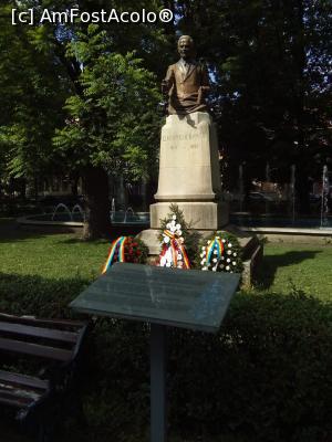 [P16] Gheorghe Barițiu, parcul Astra, Sibiu » foto by Mioritik
 - 
<span class="allrVoted glyphicon glyphicon-heart hidden" id="av1295180"></span>
<a class="m-l-10 hidden" id="sv1295180" onclick="voting_Foto_DelVot(,1295180,3936)" role="button">șterge vot <span class="glyphicon glyphicon-remove"></span></a>
<a id="v91295180" class=" c-red"  onclick="voting_Foto_SetVot(1295180)" role="button"><span class="glyphicon glyphicon-heart-empty"></span> <b>LIKE</b> = Votează poza</a> <img class="hidden"  id="f1295180W9" src="/imagini/loader.gif" border="0" /><span class="AjErrMes hidden" id="e1295180ErM"></span>
