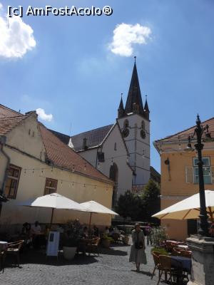 [P44] Sibiu - În orașul vechi. » foto by iulianic
 - 
<span class="allrVoted glyphicon glyphicon-heart hidden" id="av1355796"></span>
<a class="m-l-10 hidden" id="sv1355796" onclick="voting_Foto_DelVot(,1355796,3936)" role="button">șterge vot <span class="glyphicon glyphicon-remove"></span></a>
<a id="v91355796" class=" c-red"  onclick="voting_Foto_SetVot(1355796)" role="button"><span class="glyphicon glyphicon-heart-empty"></span> <b>LIKE</b> = Votează poza</a> <img class="hidden"  id="f1355796W9" src="/imagini/loader.gif" border="0" /><span class="AjErrMes hidden" id="e1355796ErM"></span>