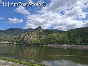 [P02] Scurt popas pe Valea Oltului, în drum spre Sibiu » foto by Carmen Ion
 - 
<span class="allrVoted glyphicon glyphicon-heart hidden" id="av1513579"></span>
<a class="m-l-10 hidden" id="sv1513579" onclick="voting_Foto_DelVot(,1513579,3936)" role="button">șterge vot <span class="glyphicon glyphicon-remove"></span></a>
<a id="v91513579" class=" c-red"  onclick="voting_Foto_SetVot(1513579)" role="button"><span class="glyphicon glyphicon-heart-empty"></span> <b>LIKE</b> = Votează poza</a> <img class="hidden"  id="f1513579W9" src="/imagini/loader.gif" border="0" /><span class="AjErrMes hidden" id="e1513579ErM"></span>