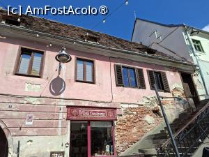 [P43] Strada Turnului » foto by Carmen Ion
 - 
<span class="allrVoted glyphicon glyphicon-heart hidden" id="av1513620"></span>
<a class="m-l-10 hidden" id="sv1513620" onclick="voting_Foto_DelVot(,1513620,3936)" role="button">șterge vot <span class="glyphicon glyphicon-remove"></span></a>
<a id="v91513620" class=" c-red"  onclick="voting_Foto_SetVot(1513620)" role="button"><span class="glyphicon glyphicon-heart-empty"></span> <b>LIKE</b> = Votează poza</a> <img class="hidden"  id="f1513620W9" src="/imagini/loader.gif" border="0" /><span class="AjErrMes hidden" id="e1513620ErM"></span>