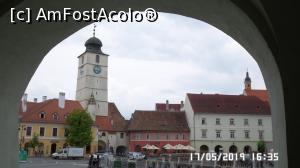 [P06] Sibiu. Turnul Sfatului » foto by ungureanica
 - 
<span class="allrVoted glyphicon glyphicon-heart hidden" id="av1072595"></span>
<a class="m-l-10 hidden" id="sv1072595" onclick="voting_Foto_DelVot(,1072595,3936)" role="button">șterge vot <span class="glyphicon glyphicon-remove"></span></a>
<a id="v91072595" class=" c-red"  onclick="voting_Foto_SetVot(1072595)" role="button"><span class="glyphicon glyphicon-heart-empty"></span> <b>LIKE</b> = Votează poza</a> <img class="hidden"  id="f1072595W9" src="/imagini/loader.gif" border="0" /><span class="AjErrMes hidden" id="e1072595ErM"></span>