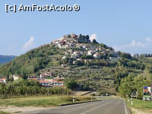 [P87] Motovun/Montona văzut de pe șosea » foto by crismis
 - 
<span class="allrVoted glyphicon glyphicon-heart hidden" id="av1352509"></span>
<a class="m-l-10 hidden" id="sv1352509" onclick="voting_Foto_DelVot(,1352509,3940)" role="button">șterge vot <span class="glyphicon glyphicon-remove"></span></a>
<a id="v91352509" class=" c-red"  onclick="voting_Foto_SetVot(1352509)" role="button"><span class="glyphicon glyphicon-heart-empty"></span> <b>LIKE</b> = Votează poza</a> <img class="hidden"  id="f1352509W9" src="/imagini/loader.gif" border="0" /><span class="AjErrMes hidden" id="e1352509ErM"></span>