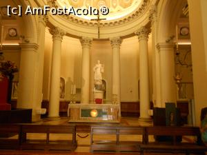 [P10] Interior Basilica Saint Marin » foto by olteanul2010
 - 
<span class="allrVoted glyphicon glyphicon-heart hidden" id="av899477"></span>
<a class="m-l-10 hidden" id="sv899477" onclick="voting_Foto_DelVot(,899477,3963)" role="button">șterge vot <span class="glyphicon glyphicon-remove"></span></a>
<a id="v9899477" class=" c-red"  onclick="voting_Foto_SetVot(899477)" role="button"><span class="glyphicon glyphicon-heart-empty"></span> <b>LIKE</b> = Votează poza</a> <img class="hidden"  id="f899477W9" src="/imagini/loader.gif" border="0" /><span class="AjErrMes hidden" id="e899477ErM"></span>