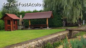 [P14] Gratar si chiosc dincolo de rau » foto by DOINITA
 - 
<span class="allrVoted glyphicon glyphicon-heart hidden" id="av1036631"></span>
<a class="m-l-10 hidden" id="sv1036631" onclick="voting_Foto_DelVot(,1036631,3968)" role="button">șterge vot <span class="glyphicon glyphicon-remove"></span></a>
<a id="v91036631" class=" c-red"  onclick="voting_Foto_SetVot(1036631)" role="button"><span class="glyphicon glyphicon-heart-empty"></span> <b>LIKE</b> = Votează poza</a> <img class="hidden"  id="f1036631W9" src="/imagini/loader.gif" border="0" /><span class="AjErrMes hidden" id="e1036631ErM"></span>