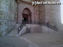 [P07] Intrarea in castel. Taxa 5 euro » foto by cristianam
 - 
<span class="allrVoted glyphicon glyphicon-heart hidden" id="av448334"></span>
<a class="m-l-10 hidden" id="sv448334" onclick="voting_Foto_DelVot(,448334,3993)" role="button">șterge vot <span class="glyphicon glyphicon-remove"></span></a>
<a id="v9448334" class=" c-red"  onclick="voting_Foto_SetVot(448334)" role="button"><span class="glyphicon glyphicon-heart-empty"></span> <b>LIKE</b> = Votează poza</a> <img class="hidden"  id="f448334W9" src="/imagini/loader.gif" border="0" /><span class="AjErrMes hidden" id="e448334ErM"></span>