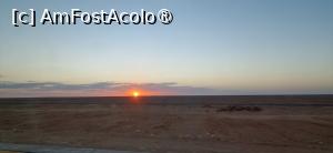 [P65] 65. Apus de soare în mijlocul deșertului. » foto by msnd
 - 
<span class="allrVoted glyphicon glyphicon-heart hidden" id="av1506178"></span>
<a class="m-l-10 hidden" id="sv1506178" onclick="voting_Foto_DelVot(,1506178,3997)" role="button">șterge vot <span class="glyphicon glyphicon-remove"></span></a>
<a id="v91506178" class=" c-red"  onclick="voting_Foto_SetVot(1506178)" role="button"><span class="glyphicon glyphicon-heart-empty"></span> <b>LIKE</b> = Votează poza</a> <img class="hidden"  id="f1506178W9" src="/imagini/loader.gif" border="0" /><span class="AjErrMes hidden" id="e1506178ErM"></span>