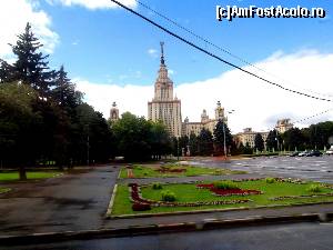 [P01] Universitatea Lomonosov » foto by marea_morevna
 - 
<span class="allrVoted glyphicon glyphicon-heart hidden" id="av585337"></span>
<a class="m-l-10 hidden" id="sv585337" onclick="voting_Foto_DelVot(,585337,4056)" role="button">șterge vot <span class="glyphicon glyphicon-remove"></span></a>
<a id="v9585337" class=" c-red"  onclick="voting_Foto_SetVot(585337)" role="button"><span class="glyphicon glyphicon-heart-empty"></span> <b>LIKE</b> = Votează poza</a> <img class="hidden"  id="f585337W9" src="/imagini/loader.gif" border="0" /><span class="AjErrMes hidden" id="e585337ErM"></span>