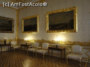 [P18] Sala mica alba de masa » foto by geani anto
 - 
<span class="allrVoted glyphicon glyphicon-heart hidden" id="av1118079"></span>
<a class="m-l-10 hidden" id="sv1118079" onclick="voting_Foto_DelVot(,1118079,4057)" role="button">șterge vot <span class="glyphicon glyphicon-remove"></span></a>
<a id="v91118079" class=" c-red"  onclick="voting_Foto_SetVot(1118079)" role="button"><span class="glyphicon glyphicon-heart-empty"></span> <b>LIKE</b> = Votează poza</a> <img class="hidden"  id="f1118079W9" src="/imagini/loader.gif" border="0" /><span class="AjErrMes hidden" id="e1118079ErM"></span>