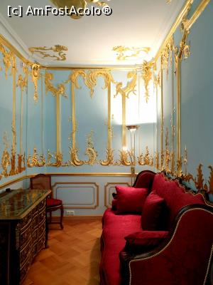 [P30] Cabinetul de Aur din cadrul apartamentelor Elisabetei Vorontsova.  » foto by geani anto
 - 
<span class="allrVoted glyphicon glyphicon-heart hidden" id="av1124135"></span>
<a class="m-l-10 hidden" id="sv1124135" onclick="voting_Foto_DelVot(,1124135,4057)" role="button">șterge vot <span class="glyphicon glyphicon-remove"></span></a>
<a id="v91124135" class=" c-red"  onclick="voting_Foto_SetVot(1124135)" role="button"><span class="glyphicon glyphicon-heart-empty"></span> <b>LIKE</b> = Votează poza</a> <img class="hidden"  id="f1124135W9" src="/imagini/loader.gif" border="0" /><span class="AjErrMes hidden" id="e1124135ErM"></span>