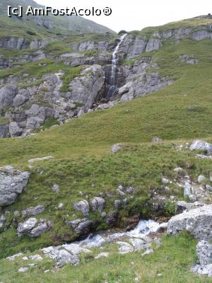 [P13] Stanci mangaiate de apa cascadei » foto by senateo
 - 
<span class="allrVoted glyphicon glyphicon-heart hidden" id="av1160964"></span>
<a class="m-l-10 hidden" id="sv1160964" onclick="voting_Foto_DelVot(,1160964,4076)" role="button">șterge vot <span class="glyphicon glyphicon-remove"></span></a>
<a id="v91160964" class=" c-red"  onclick="voting_Foto_SetVot(1160964)" role="button"><span class="glyphicon glyphicon-heart-empty"></span> <b>LIKE</b> = Votează poza</a> <img class="hidden"  id="f1160964W9" src="/imagini/loader.gif" border="0" /><span class="AjErrMes hidden" id="e1160964ErM"></span>