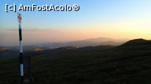 [P13] Platoul Bucegilor în lumina caldă a amurgului. Doar lumina e caldă - afară deja era răcoare bine!  » foto by Dragoș_MD
 - 
<span class="allrVoted glyphicon glyphicon-heart hidden" id="av997176"></span>
<a class="m-l-10 hidden" id="sv997176" onclick="voting_Foto_DelVot(,997176,4076)" role="button">șterge vot <span class="glyphicon glyphicon-remove"></span></a>
<a id="v9997176" class=" c-red"  onclick="voting_Foto_SetVot(997176)" role="button"><span class="glyphicon glyphicon-heart-empty"></span> <b>LIKE</b> = Votează poza</a> <img class="hidden"  id="f997176W9" src="/imagini/loader.gif" border="0" /><span class="AjErrMes hidden" id="e997176ErM"></span>