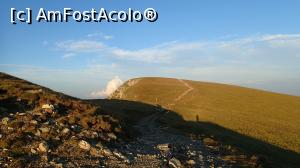 [P08] Vârful Caraiman aproape de asfințit - pe ultima sută de metri » foto by Dragoș_MD
 - 
<span class="allrVoted glyphicon glyphicon-heart hidden" id="av997164"></span>
<a class="m-l-10 hidden" id="sv997164" onclick="voting_Foto_DelVot(,997164,4076)" role="button">șterge vot <span class="glyphicon glyphicon-remove"></span></a>
<a id="v9997164" class=" c-red"  onclick="voting_Foto_SetVot(997164)" role="button"><span class="glyphicon glyphicon-heart-empty"></span> <b>LIKE</b> = Votează poza</a> <img class="hidden"  id="f997164W9" src="/imagini/loader.gif" border="0" /><span class="AjErrMes hidden" id="e997164ErM"></span>