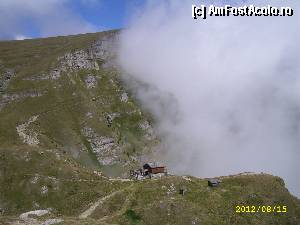 [P12] Lasam cabana Caraiman in spate, deja suntem pe drumul spre Piatra Arsa.  » foto by draglucturbo
 - 
<span class="allrVoted glyphicon glyphicon-heart hidden" id="av352113"></span>
<a class="m-l-10 hidden" id="sv352113" onclick="voting_Foto_DelVot(,352113,4076)" role="button">șterge vot <span class="glyphicon glyphicon-remove"></span></a>
<a id="v9352113" class=" c-red"  onclick="voting_Foto_SetVot(352113)" role="button"><span class="glyphicon glyphicon-heart-empty"></span> <b>LIKE</b> = Votează poza</a> <img class="hidden"  id="f352113W9" src="/imagini/loader.gif" border="0" /><span class="AjErrMes hidden" id="e352113ErM"></span>