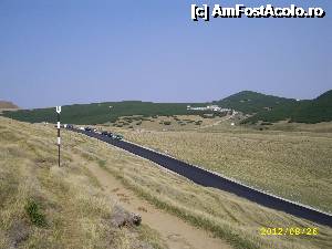 [P15] In sfarsit ajungem la masina dupa 7 ore de mers, ne intersectam cu soseau asfaltata pana la Piatra Arsa » foto by draglucturbo
 - 
<span class="allrVoted glyphicon glyphicon-heart hidden" id="av362028"></span>
<a class="m-l-10 hidden" id="sv362028" onclick="voting_Foto_DelVot(,362028,4076)" role="button">șterge vot <span class="glyphicon glyphicon-remove"></span></a>
<a id="v9362028" class=" c-red"  onclick="voting_Foto_SetVot(362028)" role="button"><span class="glyphicon glyphicon-heart-empty"></span> <b>LIKE</b> = Votează poza</a> <img class="hidden"  id="f362028W9" src="/imagini/loader.gif" border="0" /><span class="AjErrMes hidden" id="e362028ErM"></span>