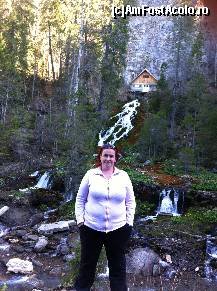 [P03] la cascada Valul Miresei » foto by rita
 - 
<span class="allrVoted glyphicon glyphicon-heart hidden" id="av355571"></span>
<a class="m-l-10 hidden" id="sv355571" onclick="voting_Foto_DelVot(,355571,4076)" role="button">șterge vot <span class="glyphicon glyphicon-remove"></span></a>
<a id="v9355571" class=" c-red"  onclick="voting_Foto_SetVot(355571)" role="button"><span class="glyphicon glyphicon-heart-empty"></span> <b>LIKE</b> = Votează poza</a> <img class="hidden"  id="f355571W9" src="/imagini/loader.gif" border="0" /><span class="AjErrMes hidden" id="e355571ErM"></span>