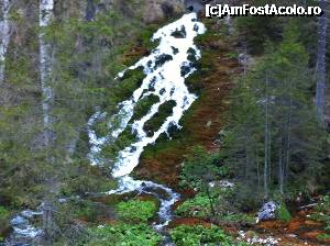 [P30] cascada Valul Miresei » foto by rita
 - 
<span class="allrVoted glyphicon glyphicon-heart hidden" id="av355682"></span>
<a class="m-l-10 hidden" id="sv355682" onclick="voting_Foto_DelVot(,355682,4076)" role="button">șterge vot <span class="glyphicon glyphicon-remove"></span></a>
<a id="v9355682" class=" c-red"  onclick="voting_Foto_SetVot(355682)" role="button"><span class="glyphicon glyphicon-heart-empty"></span> <b>LIKE</b> = Votează poza</a> <img class="hidden"  id="f355682W9" src="/imagini/loader.gif" border="0" /><span class="AjErrMes hidden" id="e355682ErM"></span>