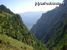 [P03] vedere spre Busteni » foto by kata0587
 - 
<span class="allrVoted glyphicon glyphicon-heart hidden" id="av396603"></span>
<a class="m-l-10 hidden" id="sv396603" onclick="voting_Foto_DelVot(,396603,4076)" role="button">șterge vot <span class="glyphicon glyphicon-remove"></span></a>
<a id="v9396603" class=" c-red"  onclick="voting_Foto_SetVot(396603)" role="button"><span class="glyphicon glyphicon-heart-empty"></span> <b>LIKE</b> = Votează poza</a> <img class="hidden"  id="f396603W9" src="/imagini/loader.gif" border="0" /><span class="AjErrMes hidden" id="e396603ErM"></span>