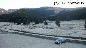 [P28] a doua zi dimineata- vedere din camera spre cabana Babele » foto by Nicu V
 - 
<span class="allrVoted glyphicon glyphicon-heart hidden" id="av394797"></span>
<a class="m-l-10 hidden" id="sv394797" onclick="voting_Foto_DelVot(,394797,4076)" role="button">șterge vot <span class="glyphicon glyphicon-remove"></span></a>
<a id="v9394797" class=" c-red"  onclick="voting_Foto_SetVot(394797)" role="button"><span class="glyphicon glyphicon-heart-empty"></span> <b>LIKE</b> = Votează poza</a> <img class="hidden"  id="f394797W9" src="/imagini/loader.gif" border="0" /><span class="AjErrMes hidden" id="e394797ErM"></span>