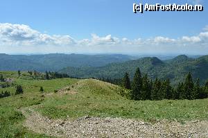 [P01] Spre lacul Bolboci » foto by alexionescu
 - 
<span class="allrVoted glyphicon glyphicon-heart hidden" id="av337335"></span>
<a class="m-l-10 hidden" id="sv337335" onclick="voting_Foto_DelVot(,337335,4076)" role="button">șterge vot <span class="glyphicon glyphicon-remove"></span></a>
<a id="v9337335" class=" c-red"  onclick="voting_Foto_SetVot(337335)" role="button"><span class="glyphicon glyphicon-heart-empty"></span> <b>LIKE</b> = Votează poza</a> <img class="hidden"  id="f337335W9" src="/imagini/loader.gif" border="0" /><span class="AjErrMes hidden" id="e337335ErM"></span>