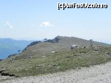 [P21] Parte din spectaculosul traseu al telecabinei Buşteni - Babele. Se văd stîlpii de la marginea abruptului, unde cabina părăseşte platoul şi coboară Valea Jepilor.  » foto by abancor
 - 
<span class="allrVoted glyphicon glyphicon-heart hidden" id="av372848"></span>
<a class="m-l-10 hidden" id="sv372848" onclick="voting_Foto_DelVot(,372848,4076)" role="button">șterge vot <span class="glyphicon glyphicon-remove"></span></a>
<a id="v9372848" class=" c-red"  onclick="voting_Foto_SetVot(372848)" role="button"><span class="glyphicon glyphicon-heart-empty"></span> <b>LIKE</b> = Votează poza</a> <img class="hidden"  id="f372848W9" src="/imagini/loader.gif" border="0" /><span class="AjErrMes hidden" id="e372848ErM"></span>