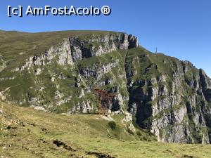 [P11] Caraimanul vazut dinspre Piatra Arsa » foto by Dan&Ema
 - 
<span class="allrVoted glyphicon glyphicon-heart hidden" id="av999408"></span>
<a class="m-l-10 hidden" id="sv999408" onclick="voting_Foto_DelVot(,999408,4076)" role="button">șterge vot <span class="glyphicon glyphicon-remove"></span></a>
<a id="v9999408" class=" c-red"  onclick="voting_Foto_SetVot(999408)" role="button"><span class="glyphicon glyphicon-heart-empty"></span> <b>LIKE</b> = Votează poza</a> <img class="hidden"  id="f999408W9" src="/imagini/loader.gif" border="0" /><span class="AjErrMes hidden" id="e999408ErM"></span>