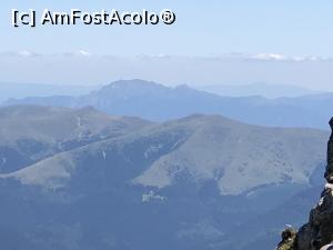 [P32] Baiului in prim plan, Ciucasul in plan departat » foto by Dan&Ema
 - 
<span class="allrVoted glyphicon glyphicon-heart hidden" id="av999429"></span>
<a class="m-l-10 hidden" id="sv999429" onclick="voting_Foto_DelVot(,999429,4076)" role="button">șterge vot <span class="glyphicon glyphicon-remove"></span></a>
<a id="v9999429" class=" c-red"  onclick="voting_Foto_SetVot(999429)" role="button"><span class="glyphicon glyphicon-heart-empty"></span> <b>LIKE</b> = Votează poza</a> <img class="hidden"  id="f999429W9" src="/imagini/loader.gif" border="0" /><span class="AjErrMes hidden" id="e999429ErM"></span>