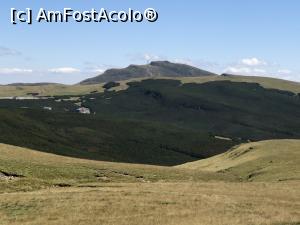 [P42] Platoul Bucegilor » foto by Dan&Ema
 - 
<span class="allrVoted glyphicon glyphicon-heart hidden" id="av999439"></span>
<a class="m-l-10 hidden" id="sv999439" onclick="voting_Foto_DelVot(,999439,4076)" role="button">șterge vot <span class="glyphicon glyphicon-remove"></span></a>
<a id="v9999439" class=" c-red"  onclick="voting_Foto_SetVot(999439)" role="button"><span class="glyphicon glyphicon-heart-empty"></span> <b>LIKE</b> = Votează poza</a> <img class="hidden"  id="f999439W9" src="/imagini/loader.gif" border="0" /><span class="AjErrMes hidden" id="e999439ErM"></span>