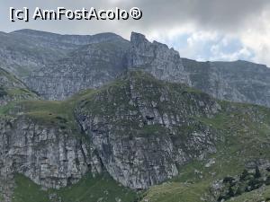 [P05] Din nou Bucsoiul mai zoomat si un prag glaciar al Vaii Malaiesti » foto by Dan&Ema
 - 
<span class="allrVoted glyphicon glyphicon-heart hidden" id="av1101481"></span>
<a class="m-l-10 hidden" id="sv1101481" onclick="voting_Foto_DelVot(,1101481,4076)" role="button">șterge vot <span class="glyphicon glyphicon-remove"></span></a>
<a id="v91101481" class=" c-red"  onclick="voting_Foto_SetVot(1101481)" role="button"><span class="glyphicon glyphicon-heart-empty"></span> <b>LIKE</b> = Votează poza</a> <img class="hidden"  id="f1101481W9" src="/imagini/loader.gif" border="0" /><span class="AjErrMes hidden" id="e1101481ErM"></span>