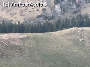 [P12] Stana Vanturis din Poienile de sub Vanturis si langa ea un aven » foto by Dan&Ema
 - 
<span class="allrVoted glyphicon glyphicon-heart hidden" id="av1120057"></span>
<a class="m-l-10 hidden" id="sv1120057" onclick="voting_Foto_DelVot(,1120057,4076)" role="button">șterge vot <span class="glyphicon glyphicon-remove"></span></a>
<a id="v91120057" class=" c-red"  onclick="voting_Foto_SetVot(1120057)" role="button"><span class="glyphicon glyphicon-heart-empty"></span> <b>LIKE</b> = Votează poza</a> <img class="hidden"  id="f1120057W9" src="/imagini/loader.gif" border="0" /><span class="AjErrMes hidden" id="e1120057ErM"></span>