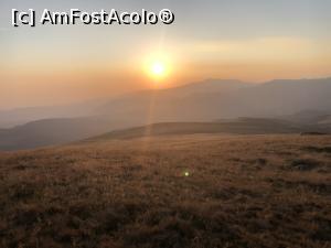 [P06] Pe platoul de la Varful Vanturis spectacolul sta sa inceapa!  » foto by Dan&Ema
 - 
<span class="allrVoted glyphicon glyphicon-heart hidden" id="av1120051"></span>
<a class="m-l-10 hidden" id="sv1120051" onclick="voting_Foto_DelVot(,1120051,4076)" role="button">șterge vot <span class="glyphicon glyphicon-remove"></span></a>
<a id="v91120051" class=" c-red"  onclick="voting_Foto_SetVot(1120051)" role="button"><span class="glyphicon glyphicon-heart-empty"></span> <b>LIKE</b> = Votează poza</a> <img class="hidden"  id="f1120051W9" src="/imagini/loader.gif" border="0" /><span class="AjErrMes hidden" id="e1120051ErM"></span>