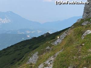 [P06] Crucea de pe Culmea Țigănești. Se vede și Postăvaru în depărtare, în stânga » foto by saxonul
 - 
<span class="allrVoted glyphicon glyphicon-heart hidden" id="av666993"></span>
<a class="m-l-10 hidden" id="sv666993" onclick="voting_Foto_DelVot(,666993,4076)" role="button">șterge vot <span class="glyphicon glyphicon-remove"></span></a>
<a id="v9666993" class=" c-red"  onclick="voting_Foto_SetVot(666993)" role="button"><span class="glyphicon glyphicon-heart-empty"></span> <b>LIKE</b> = Votează poza</a> <img class="hidden"  id="f666993W9" src="/imagini/loader.gif" border="0" /><span class="AjErrMes hidden" id="e666993ErM"></span>