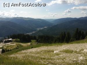 [P01] Am plecat la drum. Jos se vede Valea Prahovei, de jur imprejur munți » foto by Mika
 - 
<span class="allrVoted glyphicon glyphicon-heart hidden" id="av1086336"></span>
<a class="m-l-10 hidden" id="sv1086336" onclick="voting_Foto_DelVot(,1086336,4076)" role="button">șterge vot <span class="glyphicon glyphicon-remove"></span></a>
<a id="v91086336" class=" c-red"  onclick="voting_Foto_SetVot(1086336)" role="button"><span class="glyphicon glyphicon-heart-empty"></span> <b>LIKE</b> = Votează poza</a> <img class="hidden"  id="f1086336W9" src="/imagini/loader.gif" border="0" /><span class="AjErrMes hidden" id="e1086336ErM"></span>